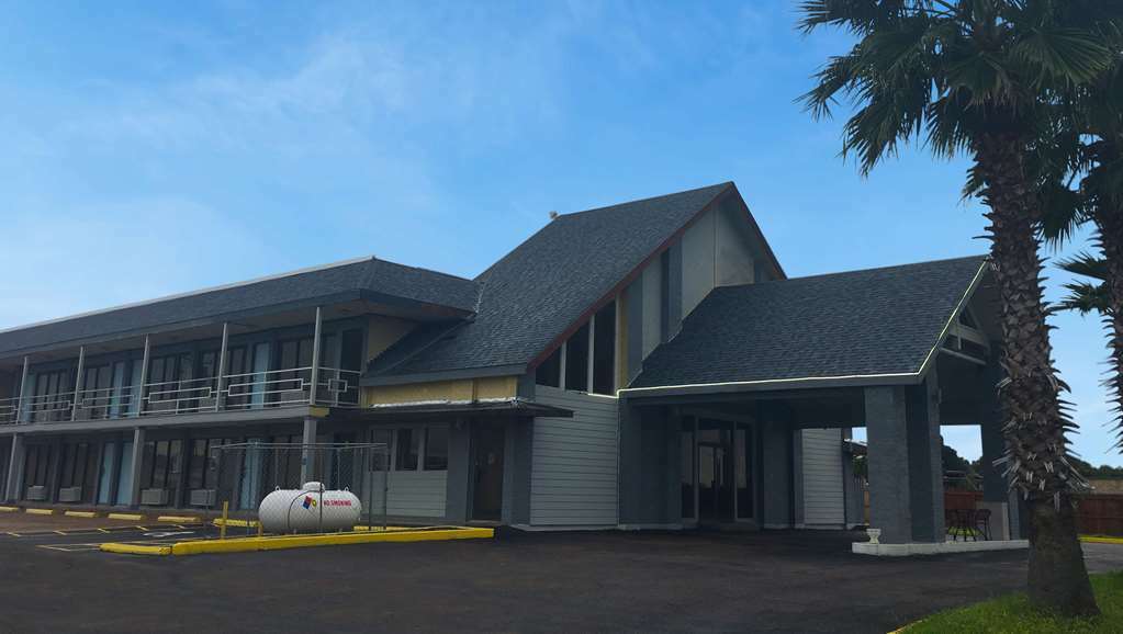 Sunset Inn Flatonia By Magnuson Worldwide Exterior foto